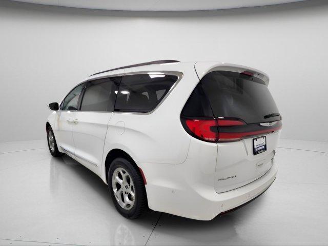 used 2022 Chrysler Pacifica car, priced at $32,986