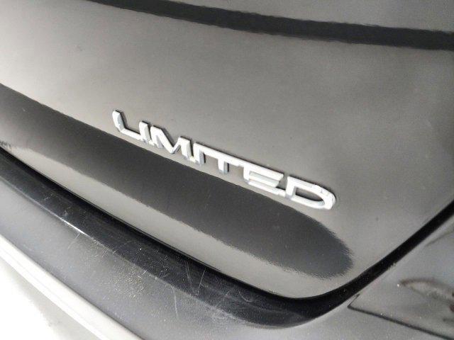 used 2017 Chrysler Pacifica car, priced at $15,998