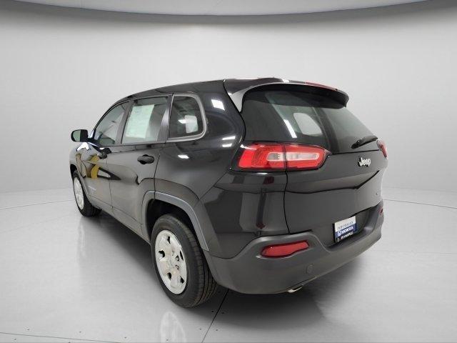 used 2014 Jeep Cherokee car, priced at $5,994