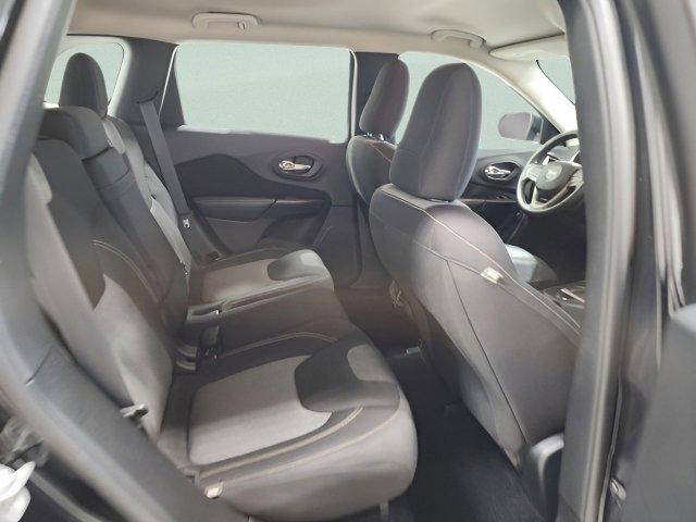 used 2014 Jeep Cherokee car, priced at $5,994