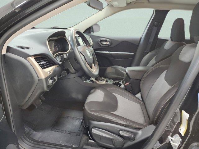 used 2014 Jeep Cherokee car, priced at $5,994