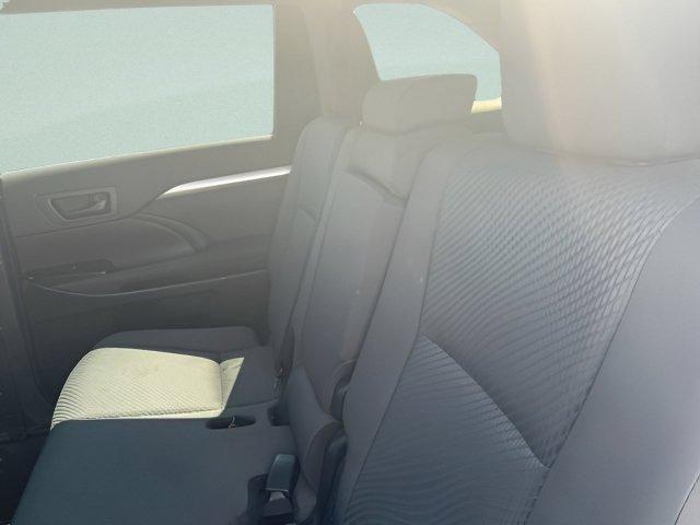 used 2019 Toyota Highlander car, priced at $24,387