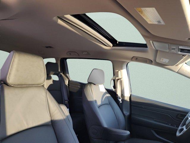 new 2026 Honda Odyssey car, priced at $43,110