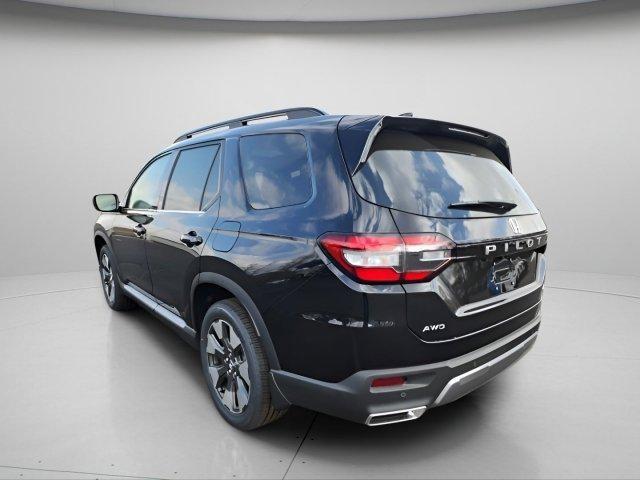new 2026 Honda Pilot car, priced at $54,440