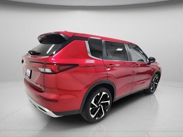used 2024 Mitsubishi Outlander car, priced at $23,490