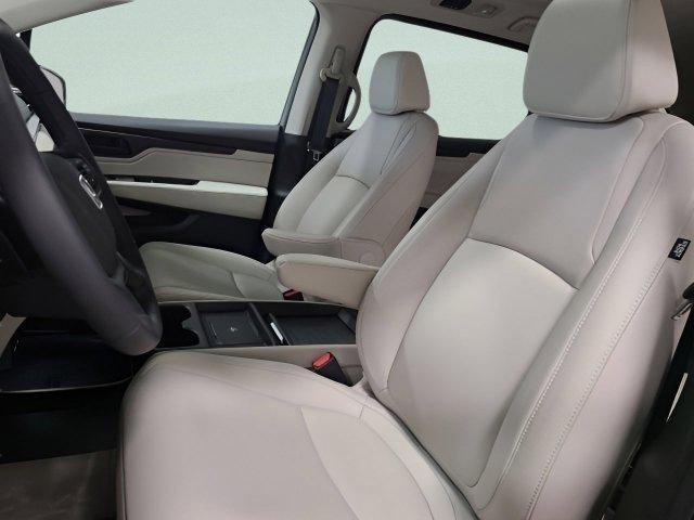 used 2026 Honda Odyssey car, priced at $39,976