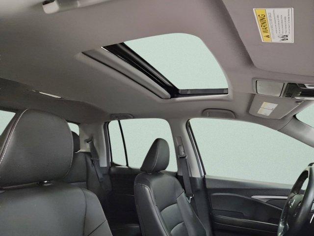 used 2023 Honda Ridgeline car, priced at $31,898