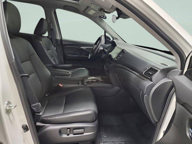 used 2023 Honda Ridgeline car, priced at $31,898