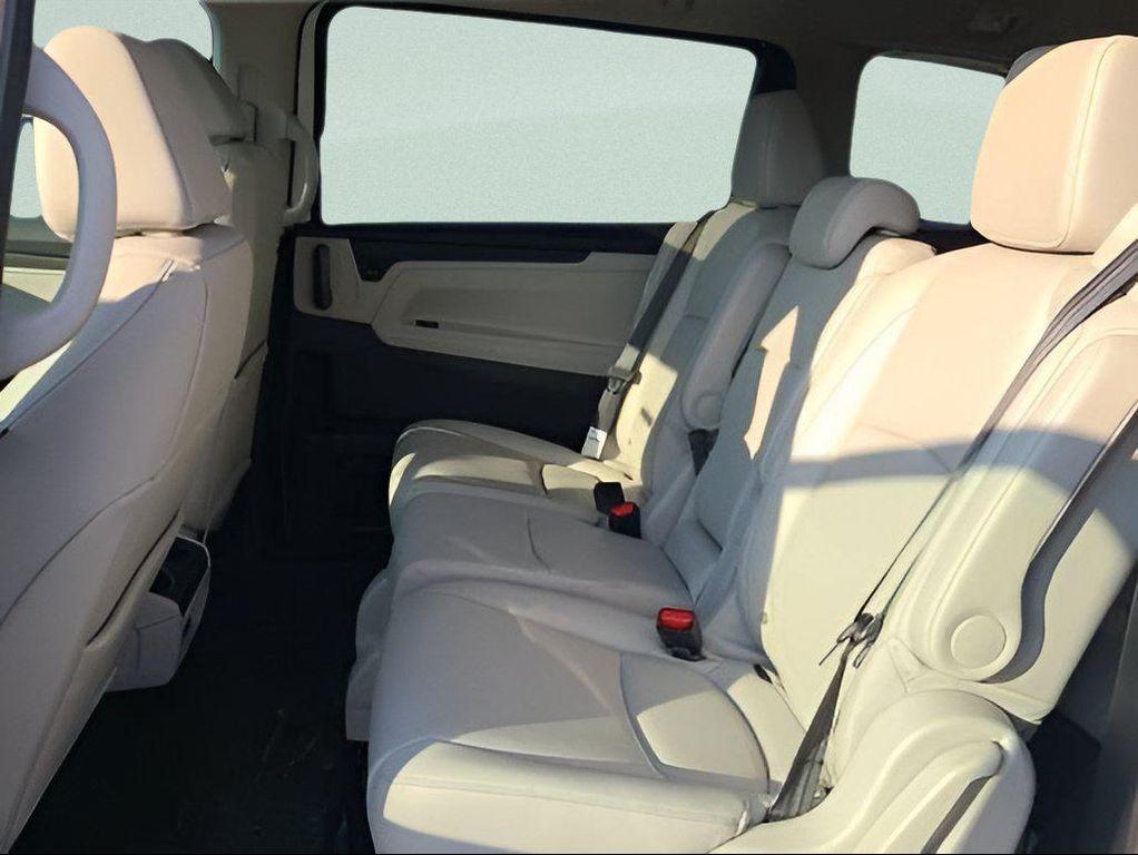 new 2027 Honda Odyssey car, priced at $45,088