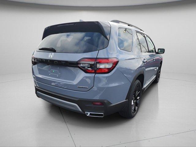 new 2025 Honda Pilot car, priced at $49,391