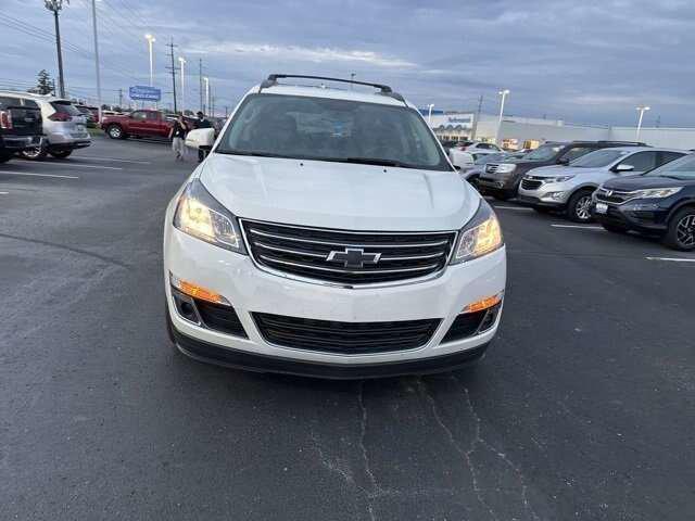 used 2014 Chevrolet Traverse car, priced at $7,337