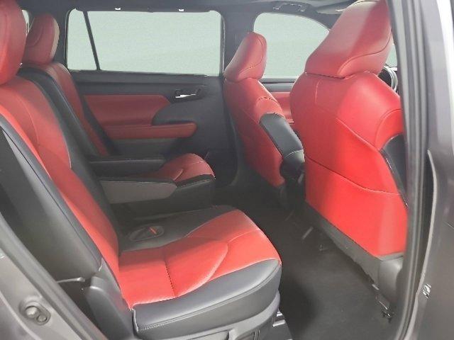 used 2023 Toyota Highlander car, priced at $36,490