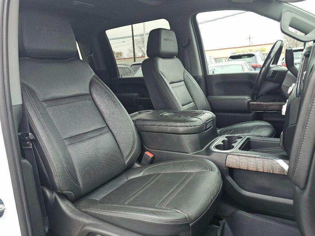 used 2021 GMC Sierra 2500 car, priced at $48,988