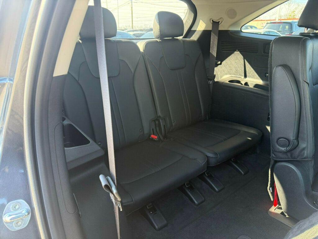 used 2022 Kia Sorento car, priced at $21,799