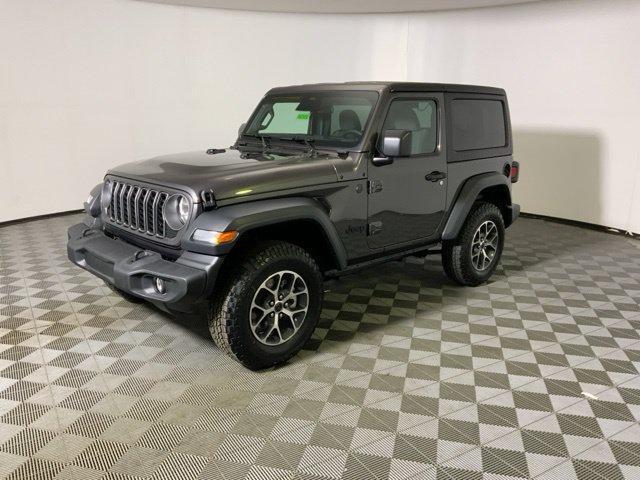 new 2026 Jeep Wrangler car, priced at $47,592