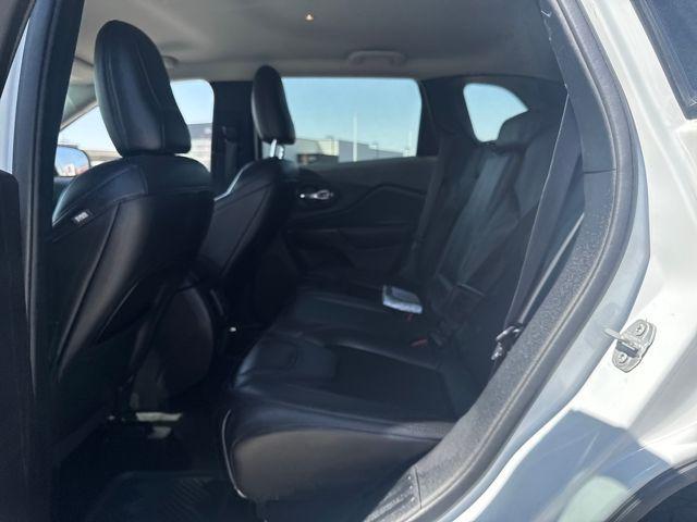 used 2021 Jeep Cherokee car, priced at $20,995