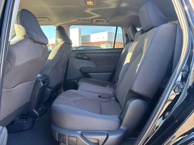 used 2024 Toyota Highlander car, priced at $40,995