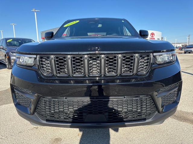used 2024 Jeep Grand Cherokee car, priced at $34,595