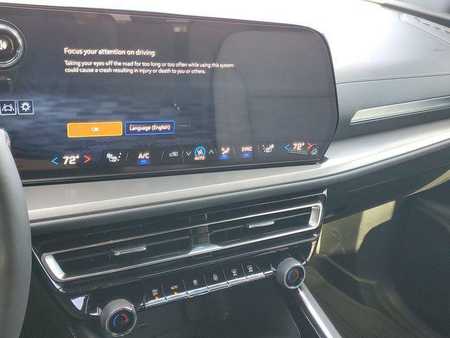 new 2025 Chevrolet Traverse car, priced at $41,541