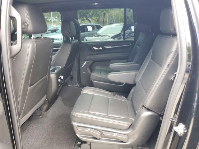 used 2022 GMC Yukon XL car, priced at $33,500