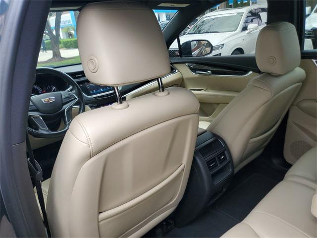 used 2019 Cadillac XT5 car, priced at $15,499