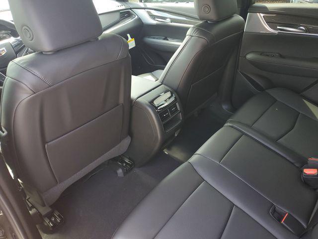 new 2026 Cadillac XT5 car, priced at $65,019