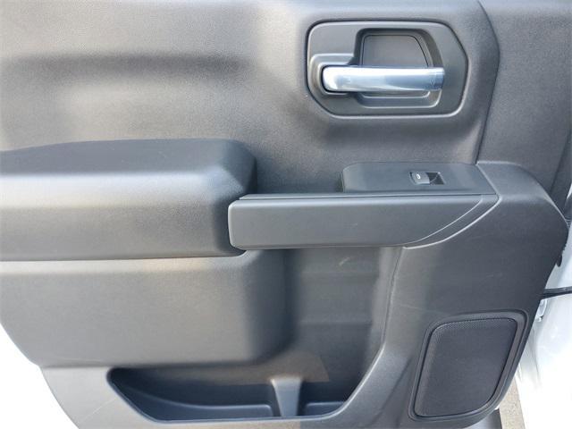 new 2025 Chevrolet Silverado 1500 car, priced at $36,272