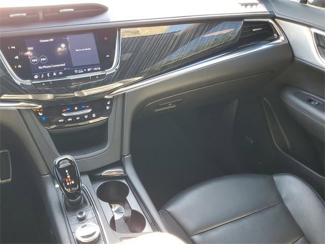 used 2023 Cadillac XT6 car, priced at $31,950