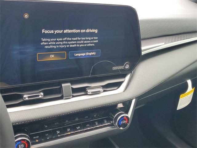 new 2026 Chevrolet Equinox car, priced at $30,525