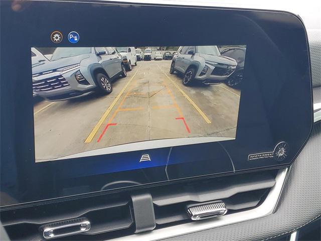 new 2026 Chevrolet Equinox car, priced at $30,525