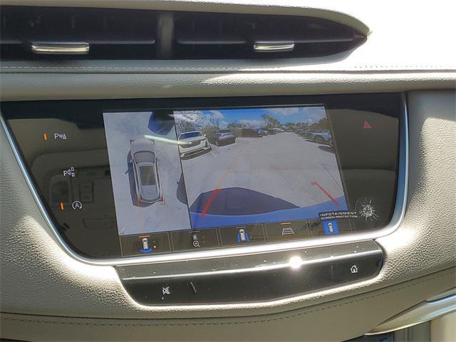 new 2026 Cadillac XT5 car, priced at $56,714