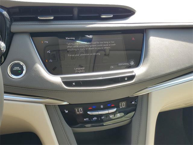 new 2026 Cadillac XT5 car, priced at $56,714