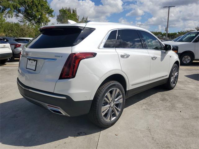 new 2026 Cadillac XT5 car, priced at $56,714