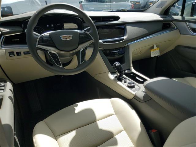 new 2026 Cadillac XT5 car, priced at $56,714