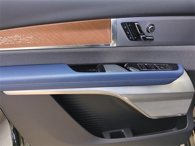 new 2026 Cadillac VISTIQ car, priced at $94,215