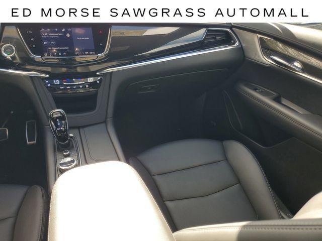 used 2023 Cadillac XT6 car, priced at $38,999