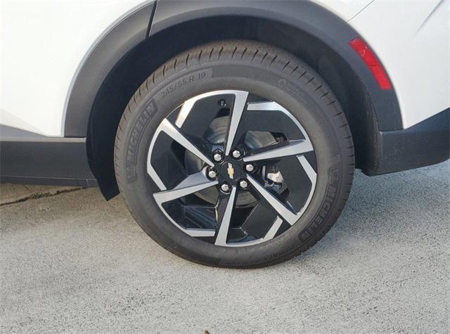 new 2026 Chevrolet Equinox EV car, priced at $28,690