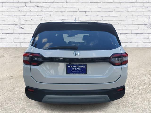 used 2025 Honda Pilot car, priced at $34,899