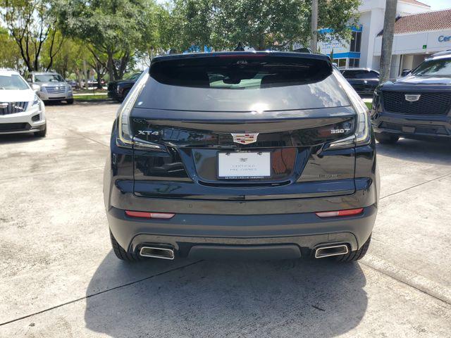 used 2022 Cadillac XT4 car, priced at $30,286