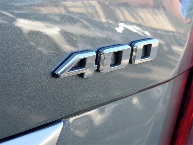 used 2024 Cadillac XT5 car, priced at $35,999