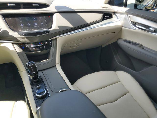 used 2024 Cadillac XT5 car, priced at $39,300