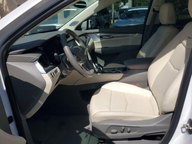 used 2024 Cadillac XT5 car, priced at $39,300