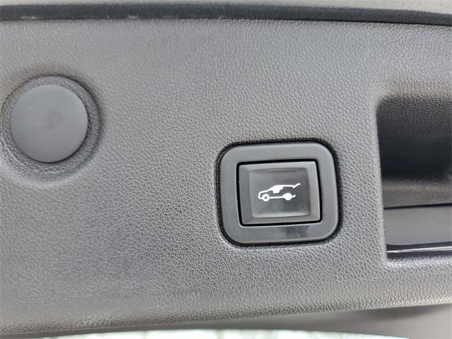 used 2020 Chevrolet Equinox car, priced at $7,940