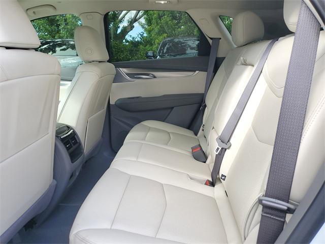 new 2026 Cadillac XT5 car, priced at $57,319