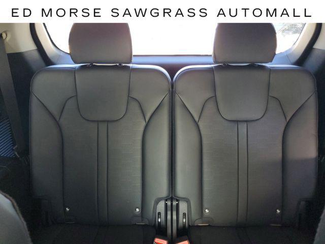 used 2024 Kia Sorento car, priced at $32,999