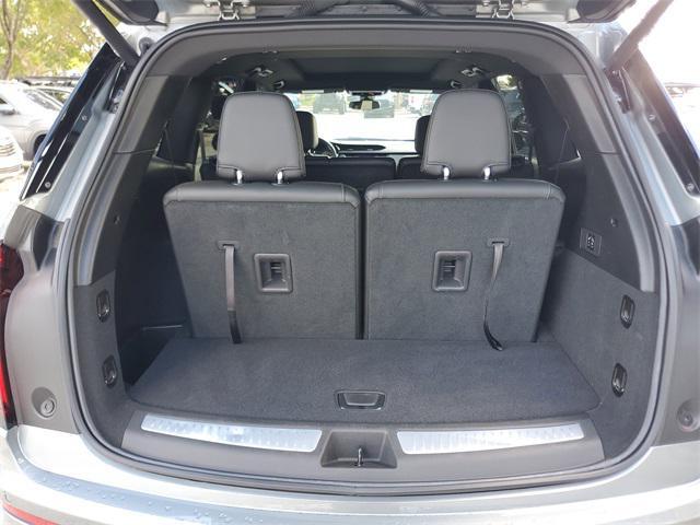 used 2023 Cadillac XT6 car, priced at $33,450