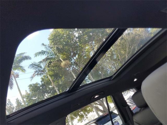 used 2023 Cadillac XT6 car, priced at $33,450