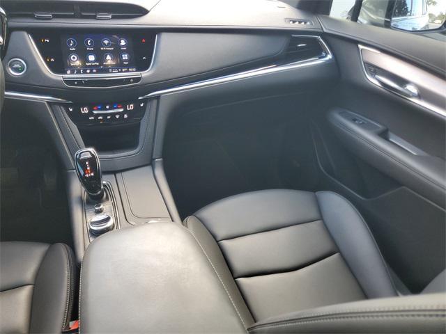 used 2023 Cadillac XT6 car, priced at $33,450