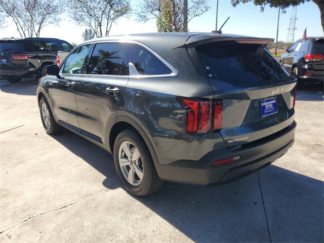 used 2023 Kia Sorento car, priced at $18,885