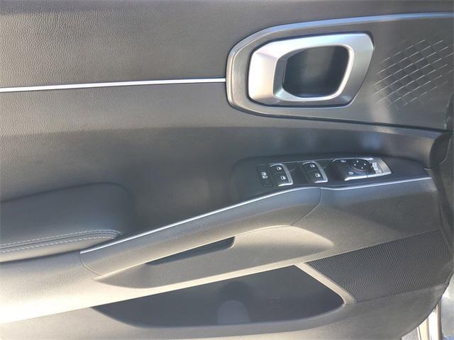 used 2023 Kia Sorento car, priced at $18,885